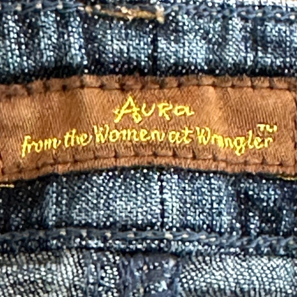 Aura Denim by Wrangler | Y2K Denim Midi Skirt, Size 8 - Picture 3 of 13